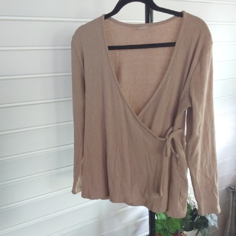 Old Navy Tan Wrap Blouse with Long Sleeves Size Large